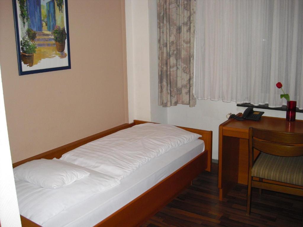 Parkhotel Eschweiler Habitación foto